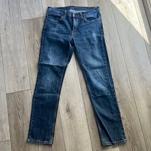 Like new Levi’s jeans 521